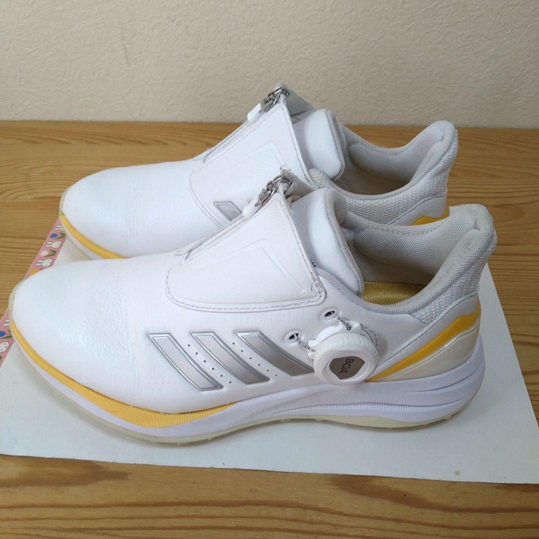 現行モデルadidas ゴルフシューズ ソーラーモーションボア 22.5cm 白