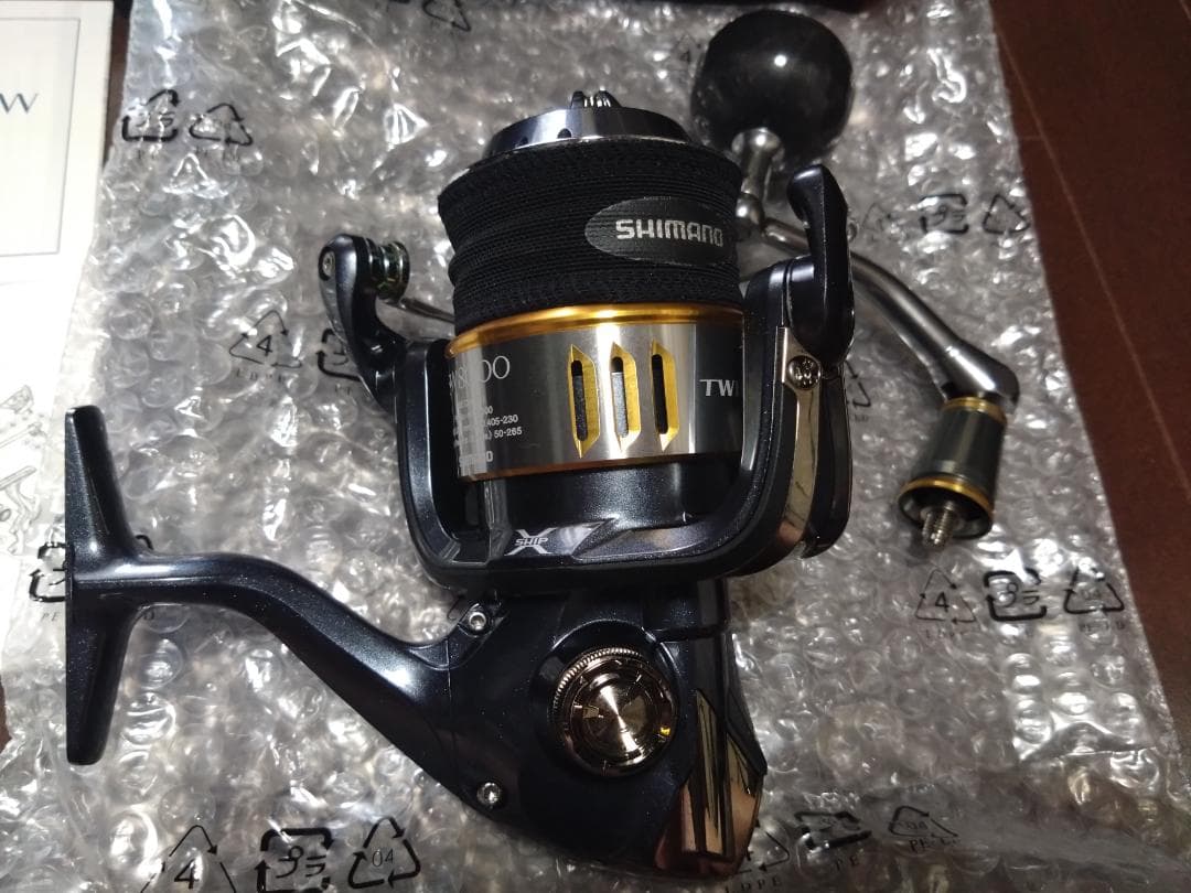 未使用品　SHIMANO 15 TWIN POWER SW8000HG
