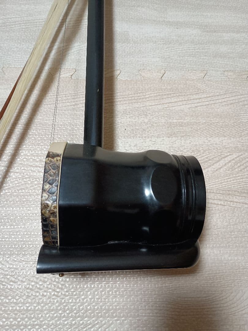 二胡　美品　ほぼ未使用