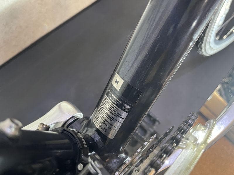 GIANT ESCAPE R3 クロスバイク sizeM　2020年