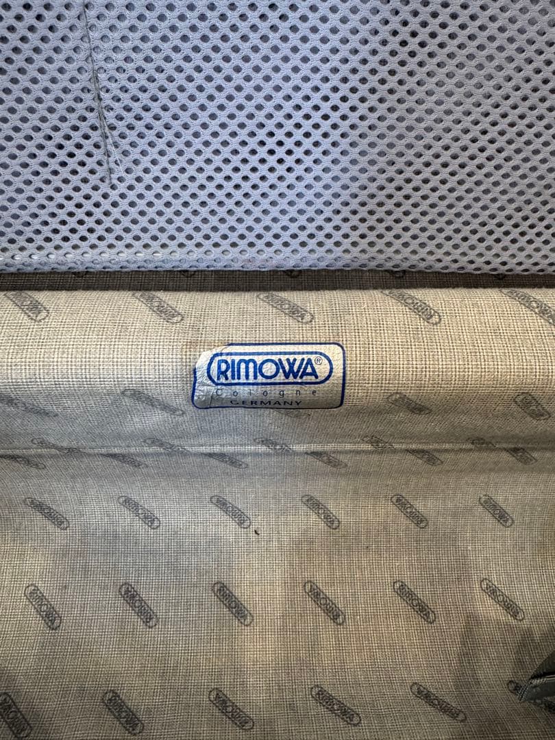 リモワ　サルサ　キャリーケース