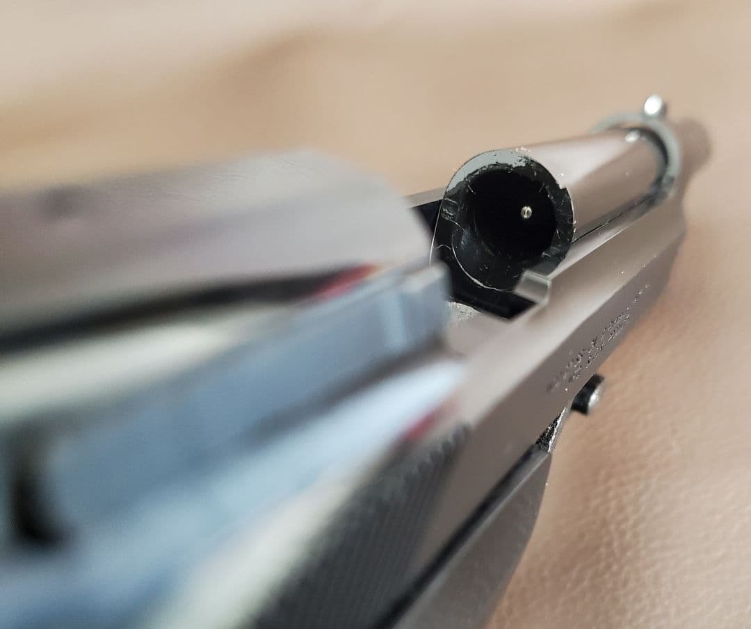 ゴリラ・警視庁捜査第8班 風間使用 スズキ ベレッタ M92SB 未発火品