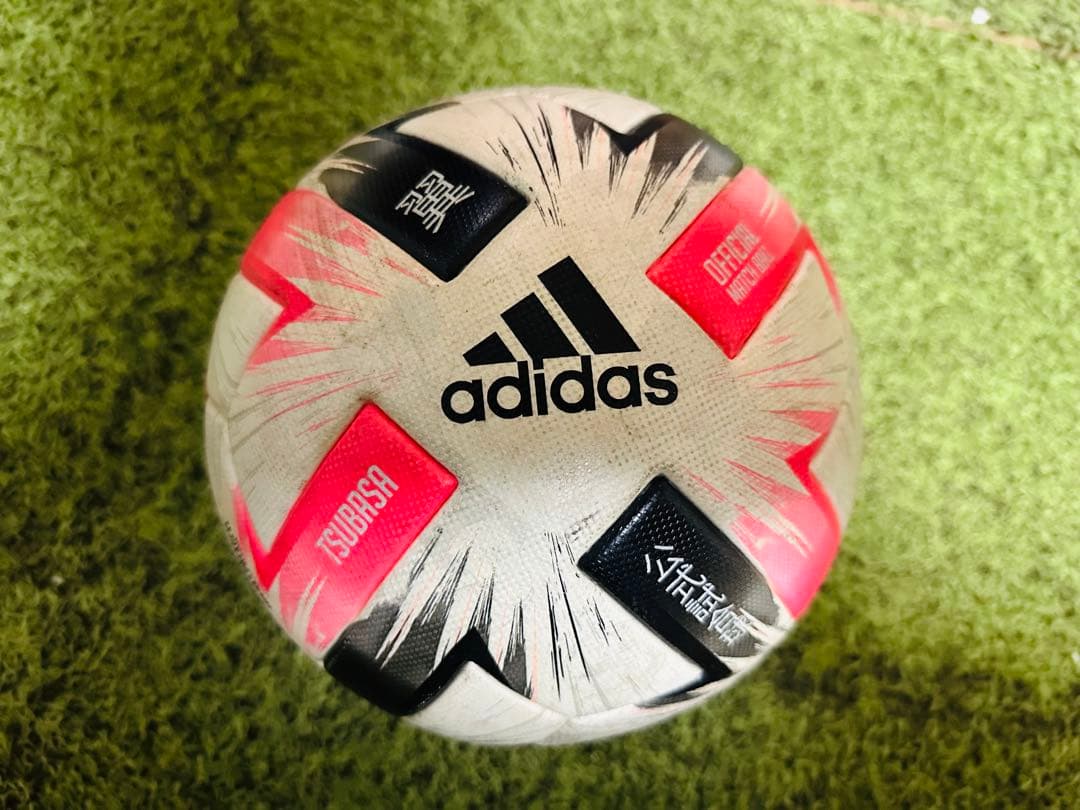 adidas 公式試合球 キャプテン翼モデル サッカーボール5号球⑤