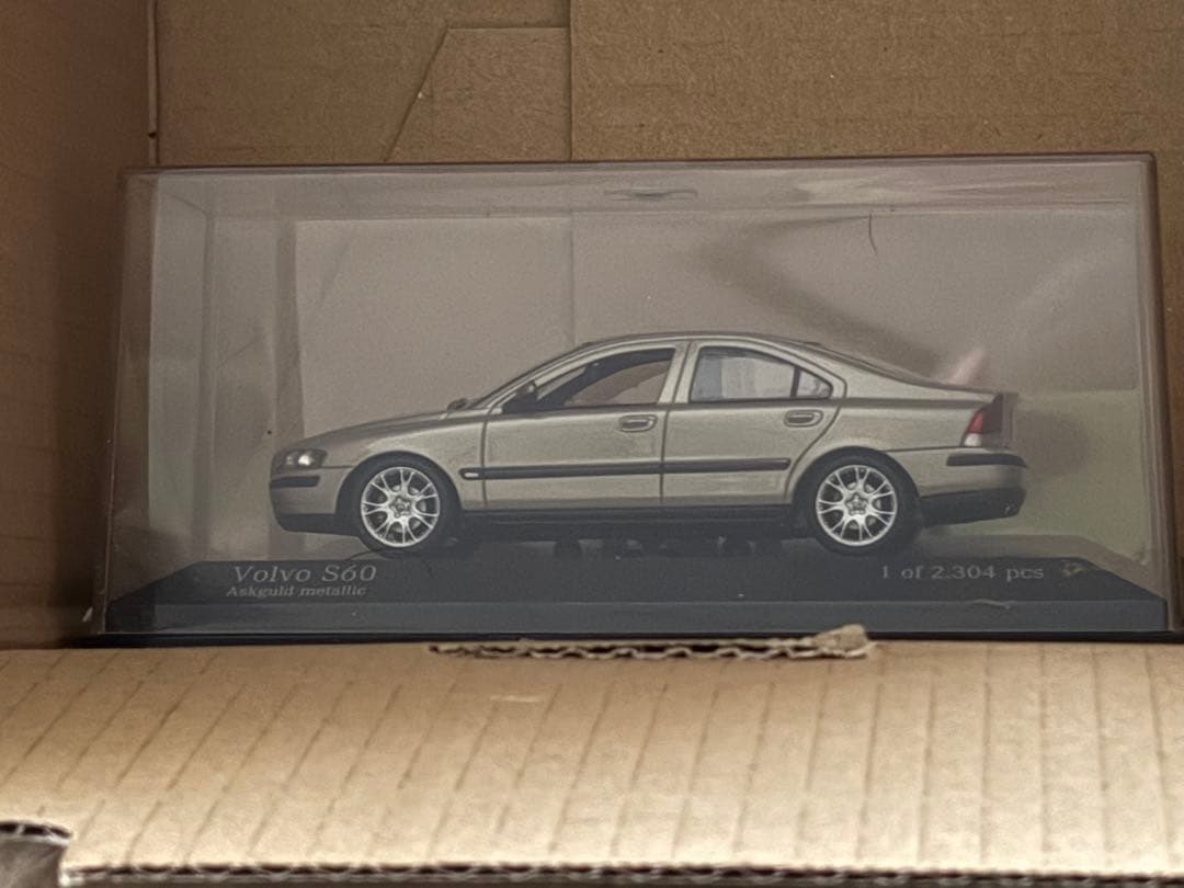 MINICHAMPS Volvo S60 1/43 スケール 限定1/2304