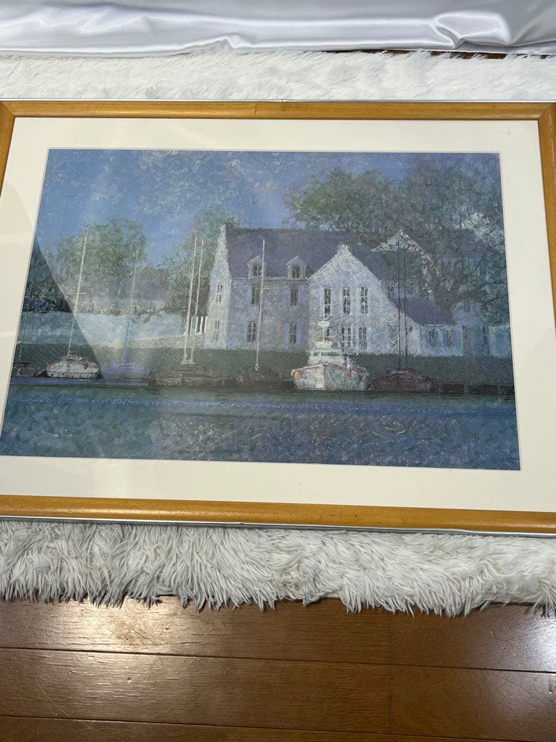 額入り85.0cm壁掛け アンドレ・ブーリエ 村の海岸 （印刷画） 1153