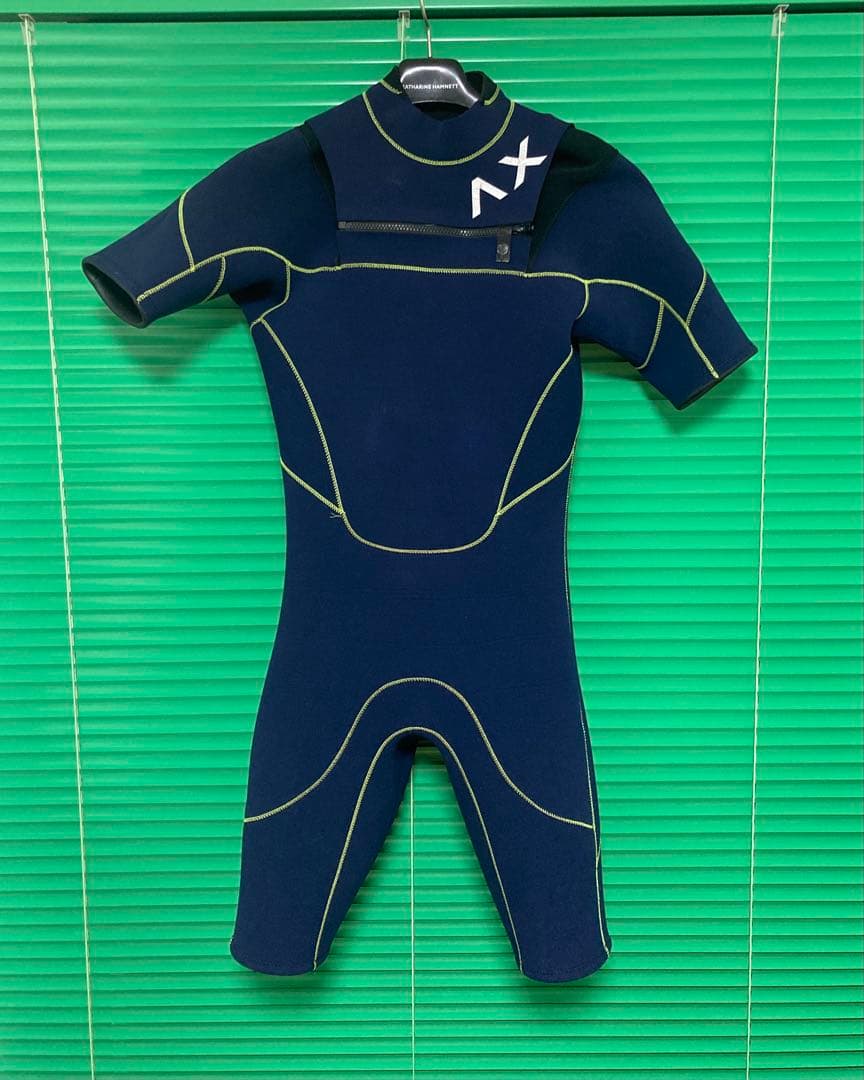 AXXE HUMMO ネイビー ショートスリーブウェットスーツ　3X3