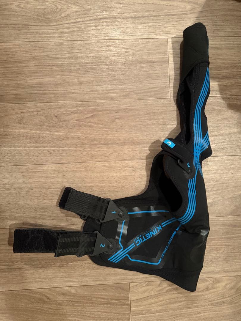 Kinetic Arm キネティックアーム