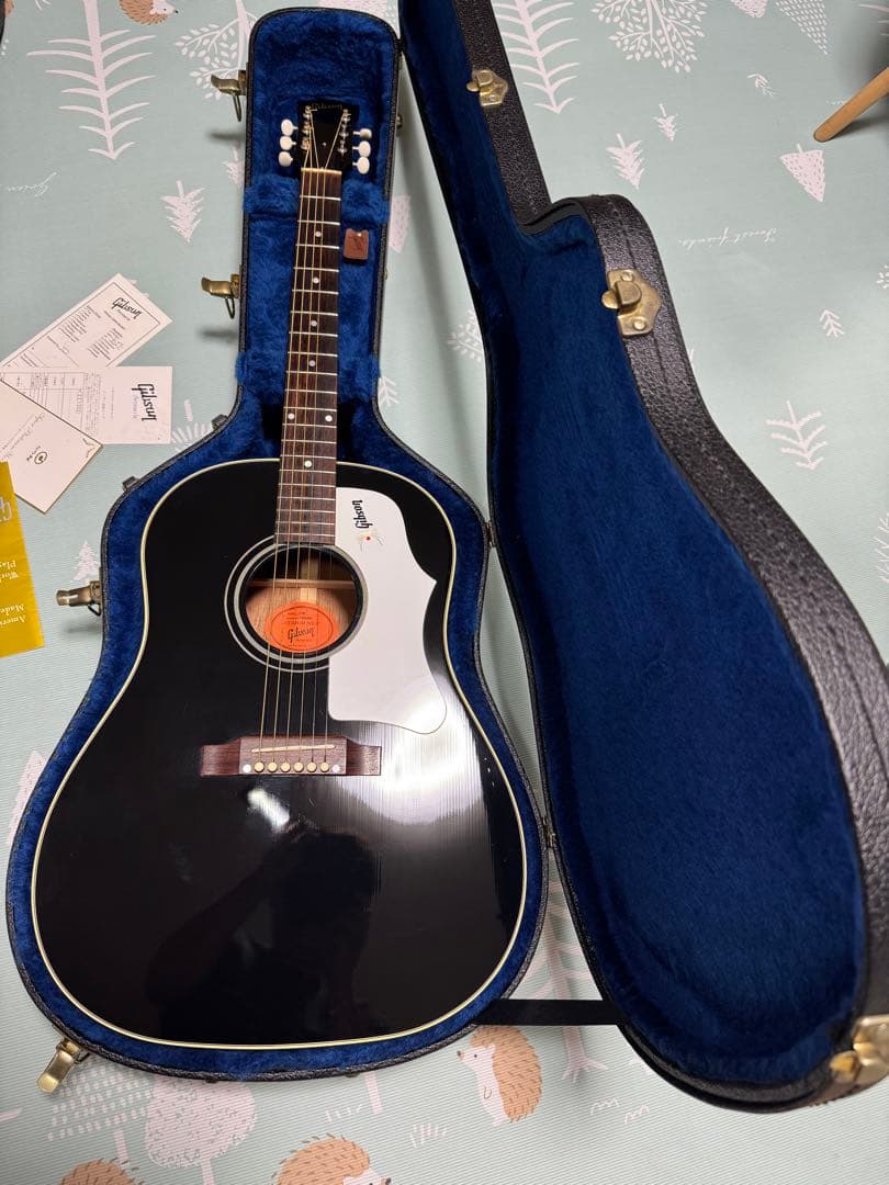 ギブソンJ45エボニーブラック‼️固定サドル‼️カスタムショップ製‼️