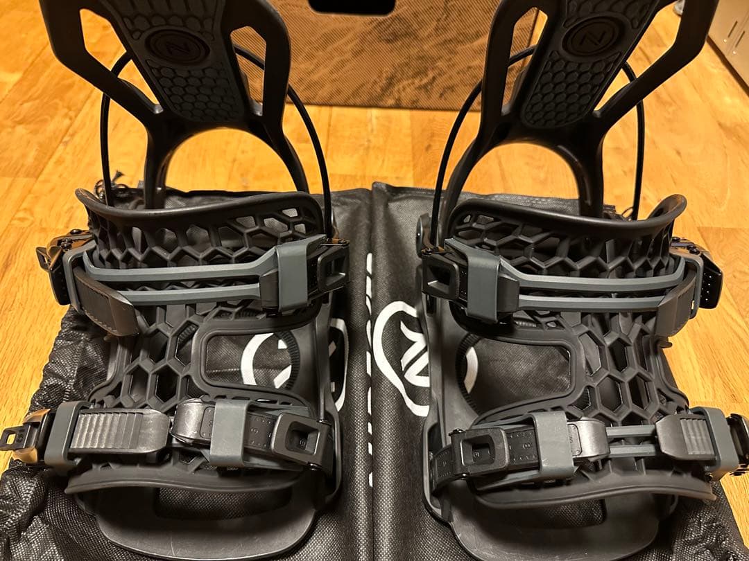 スノーボード NIDECKER / Flow Phenix 2025