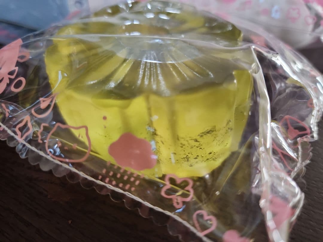 momoスクイーズ4個セット