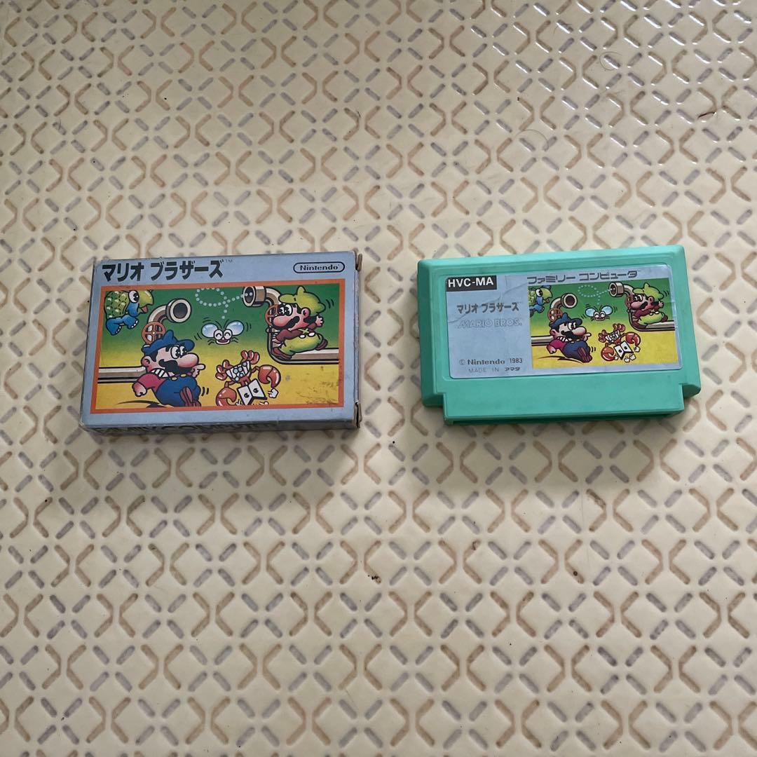 ファミコンカセット実物大消しゴム　マリオブラザーズ