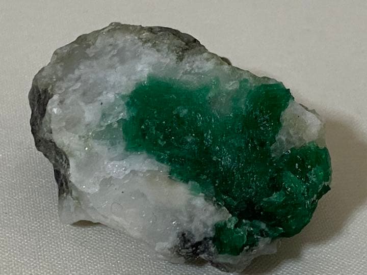 エメラルド　24g