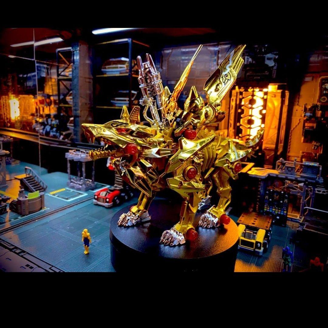 【新品未開封】ZOIDS ゾイド ハンターウルフ牙狼＜GARO＞20周年 魔戒録