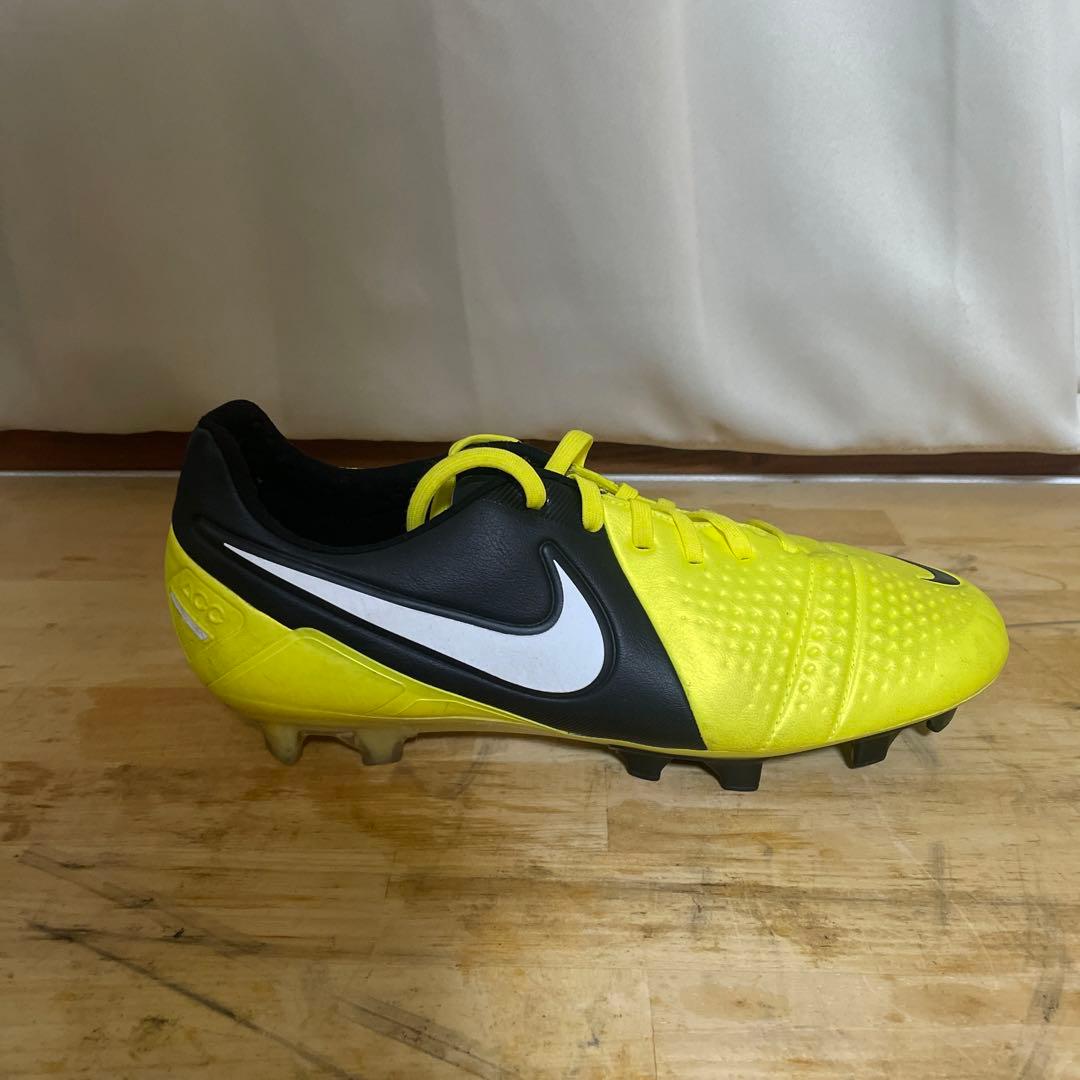 ナイキ　CTR360 マエストリ FG 26.5cm 復刻モデル　本日限定価格