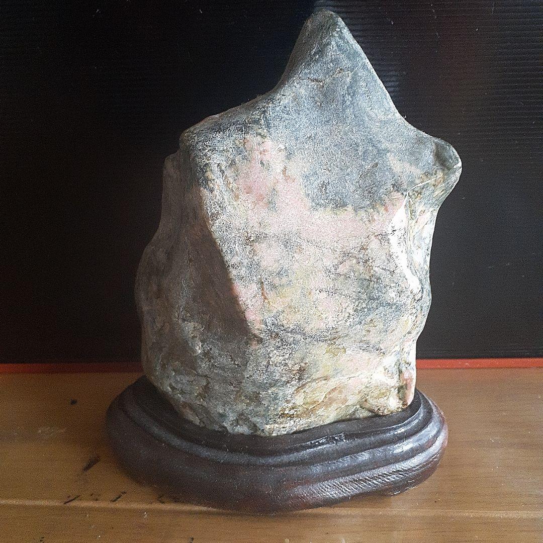 鑑賞石　バラ輝石