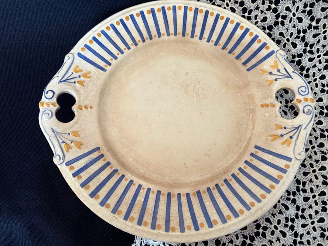 枯れた クレイユモントローケーキ皿 レリーフリム フランス アンティーク