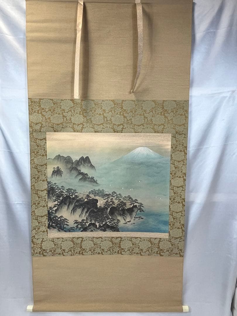 【希少】 掛軸 名品 横山大観 限定複製 蓬莱山図 化粧箱付 922