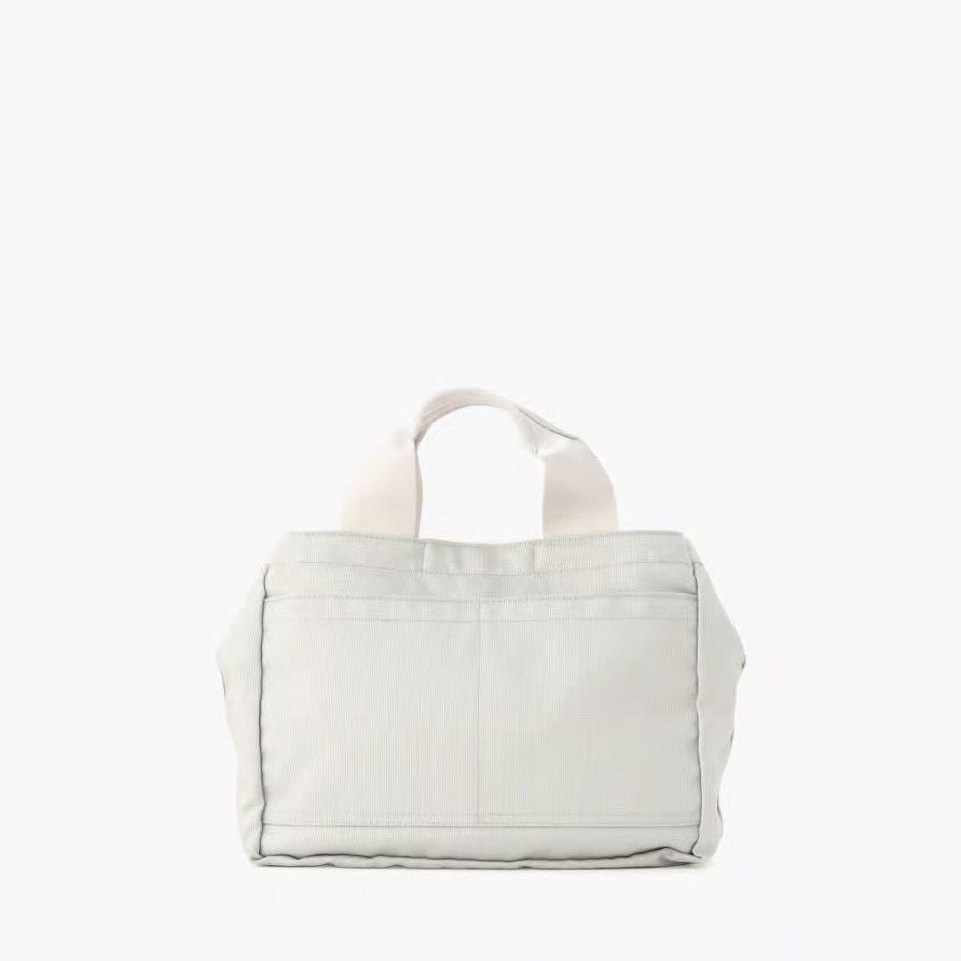 【新品・タグ付き】完売品BRIEFING 限定メタリック カートトート シルバー