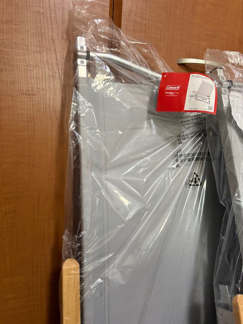 【しば】Coleman フォールディングチェアワイド グレー　2脚