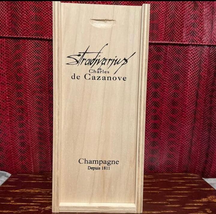 ストラディバリウス　シャンパン