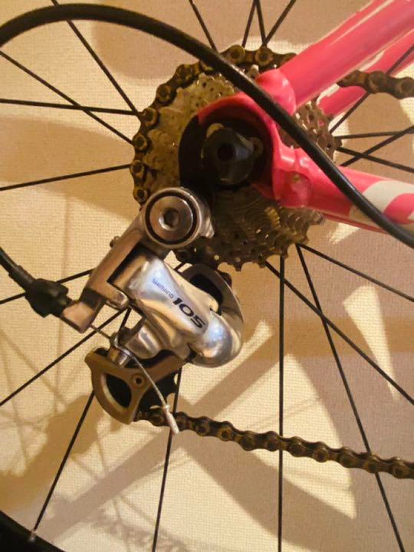 ピンク　ロードバイク　ジャイアント　105変速