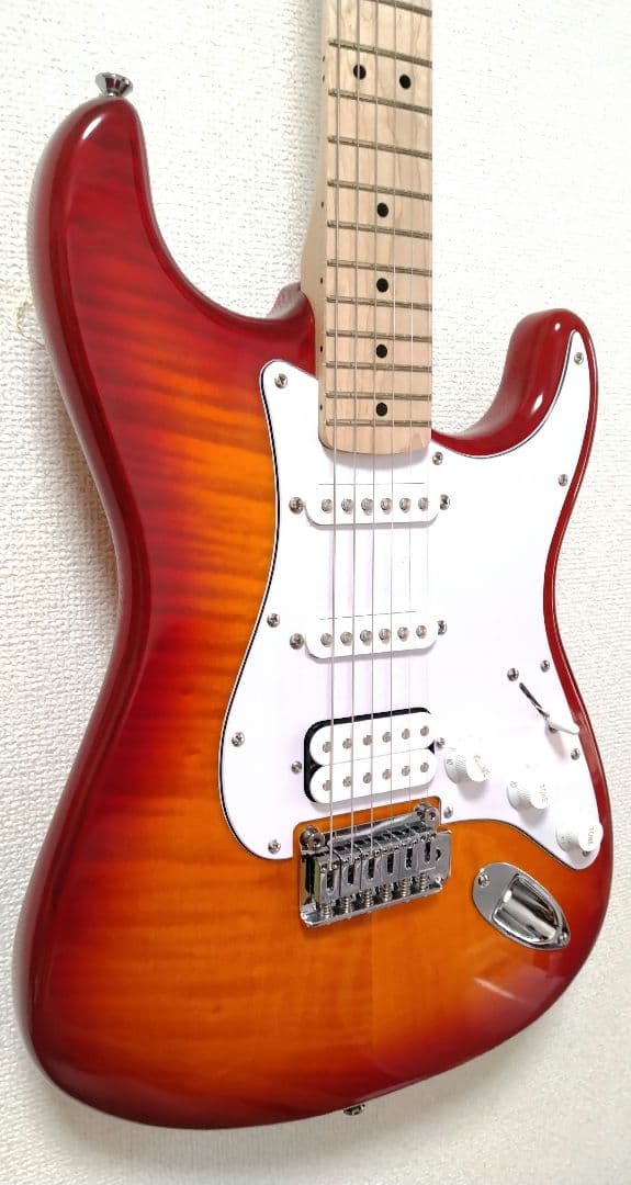 ギター Squier Stratocaster Affinity FMT HSS