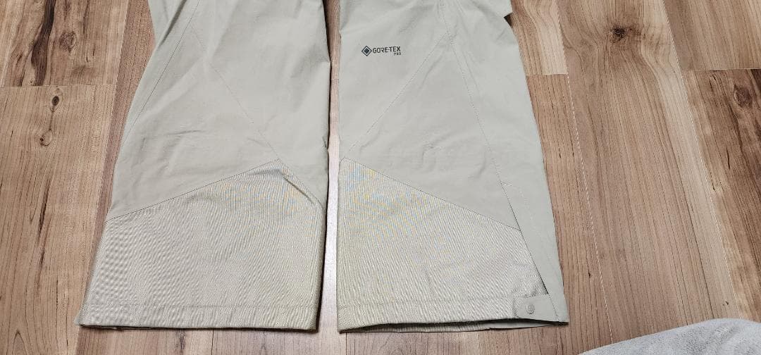 SALOMON　GORE-TEX　BIBゴアテックスビブパン　Sサイズ