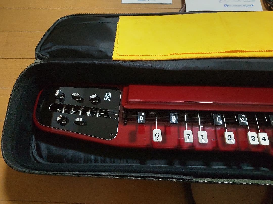 中古超美品　初心者オール６点セット❮エレキ大正琴　蘭　他５点 ❯