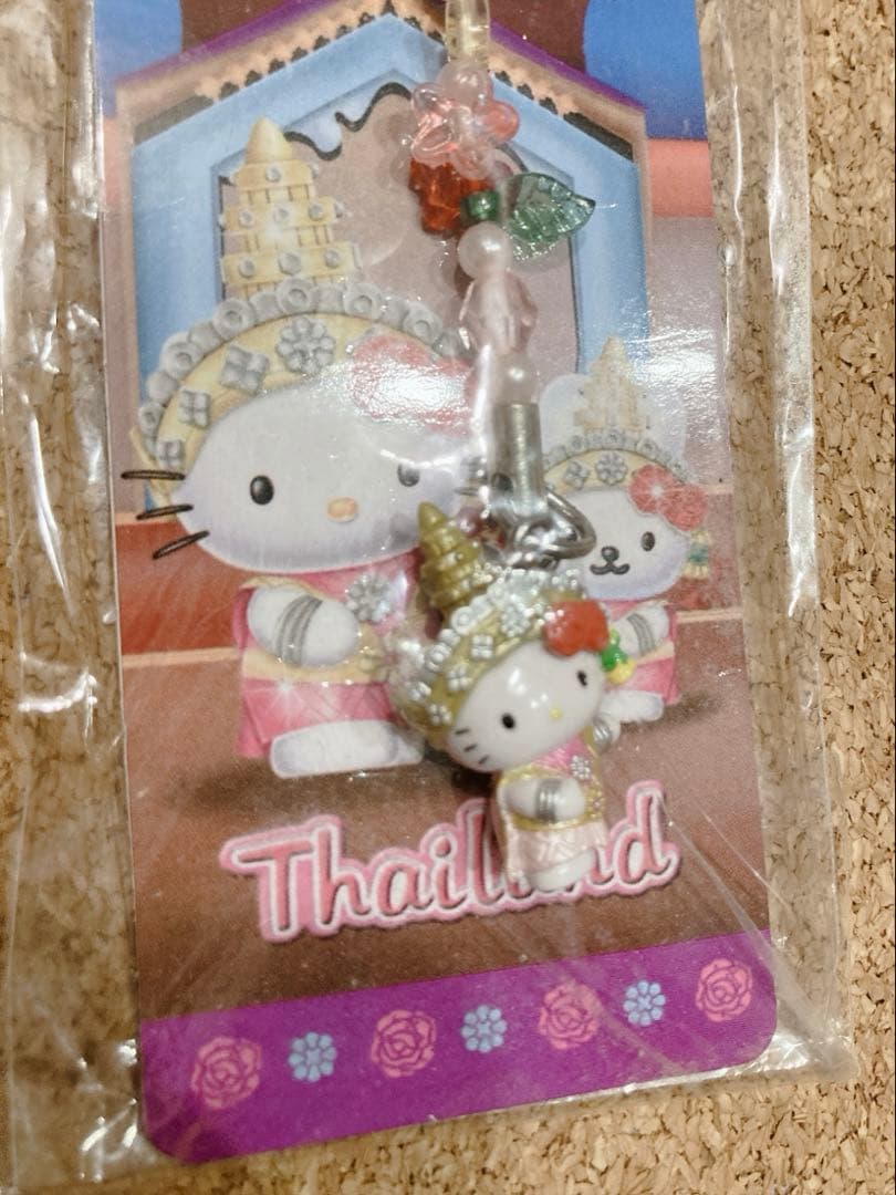 ハローキティ 根付 ご当地 ストラップ 海外 タイ 限定 レア 2008年