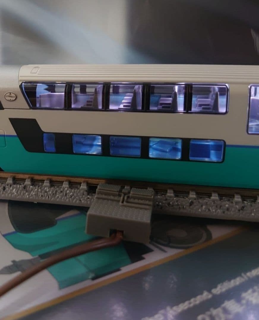 JR 251系 スーパービュー踊り子 新塗装 6両室内灯入 HG製品 TOMIX