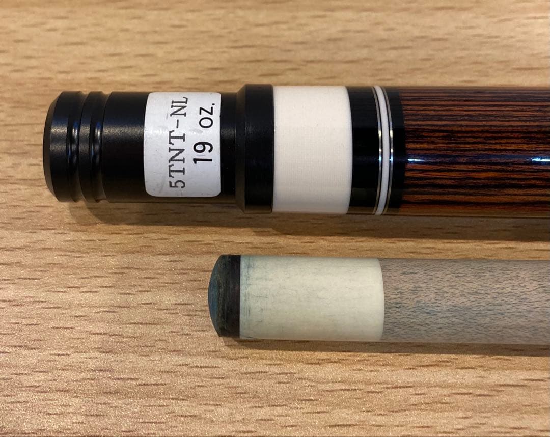 メ*ガ様 【7357他】ビリヤード　Mezz Cues 5TNT-NL LNモデ