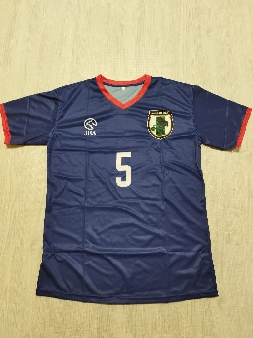 日本ダービー馬オルフェーヴル　優勝時の馬番5番　サッカー日本代表ユニ風シャツ