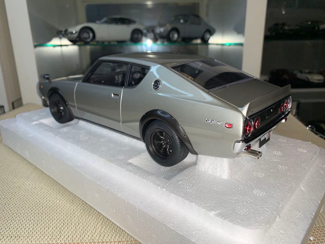 オートアート 1/18 日産スカイラインGTRチューンドvr(シルバー)