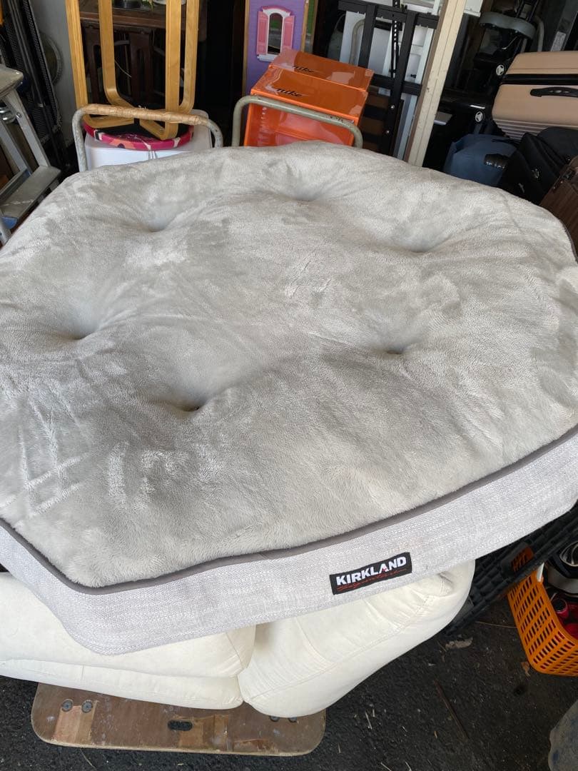 コストコKIRKLAND カークランドシグネチャー 大型犬対応の厚型ペットベッド