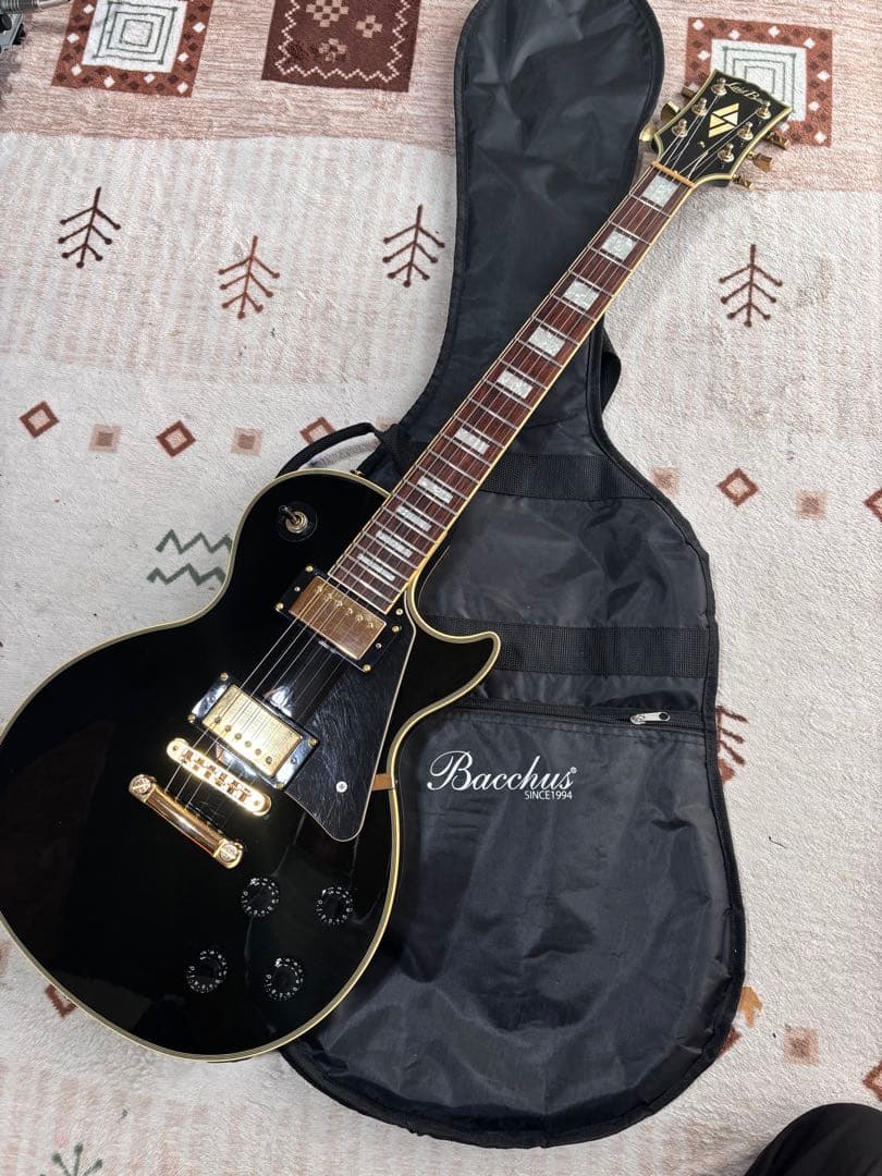 メンテナンス済み　Laid Back ブラック エレキギター