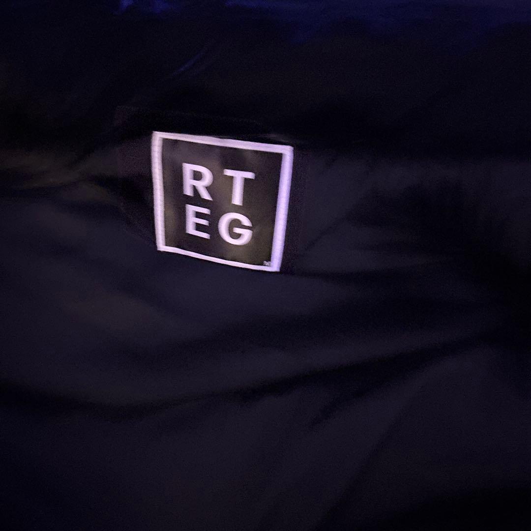 アダムスジャグラーダウンベスト