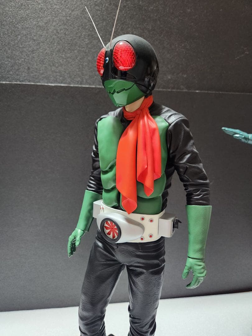 【遂に出品！究極のプロ完成品No4 】電飾メガソフビ仮面ライダー1号 桜島vr
