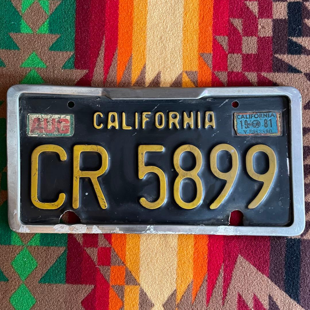 希少！OLD 黒カリフォルニア州ナンバープレート実物　アメリカアンティークUSA