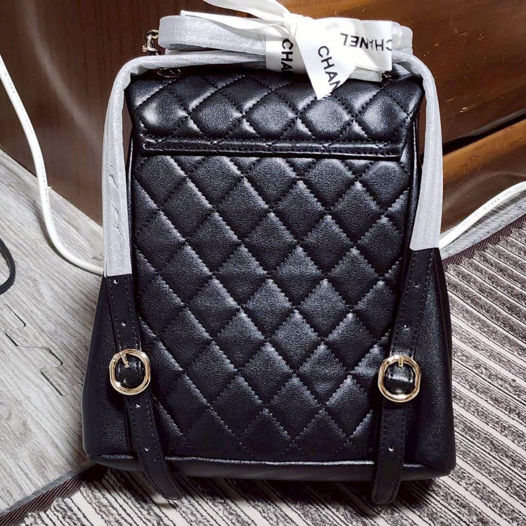 シャネル　リュック　ミニリュック　ゴールドチェーン　ノベルティ