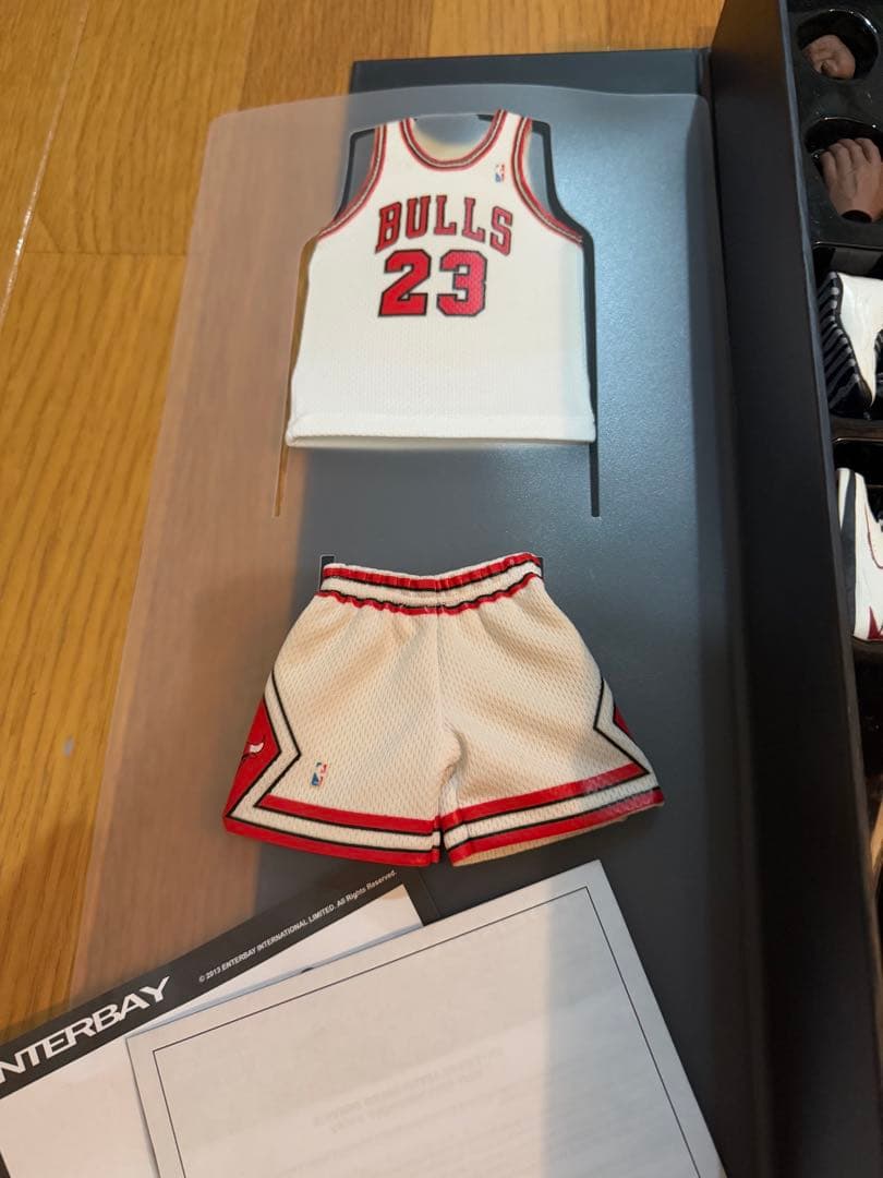 ENTERBAY 1/6スケール リアルマスターピース　マイケル ジョーダン