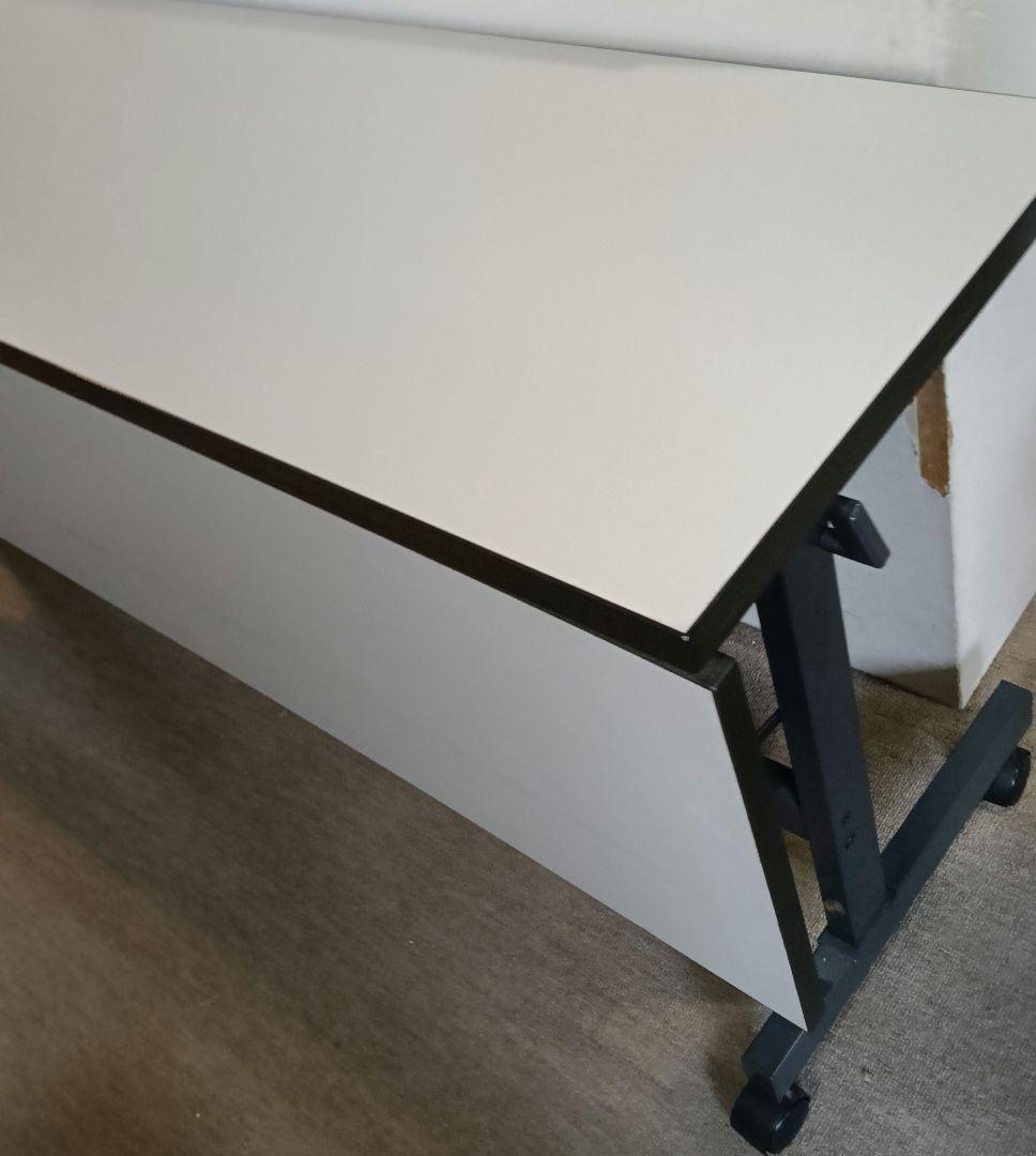 ♥KOKUYOコクヨ　オフィス会議テーブル　幕板付　W1800ホワイト　美品