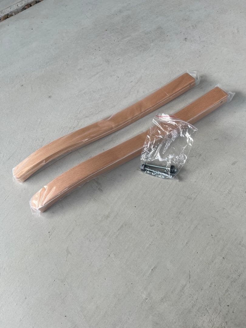 ユージャック　難燃リクライニングローチェア アームレストカスタム済