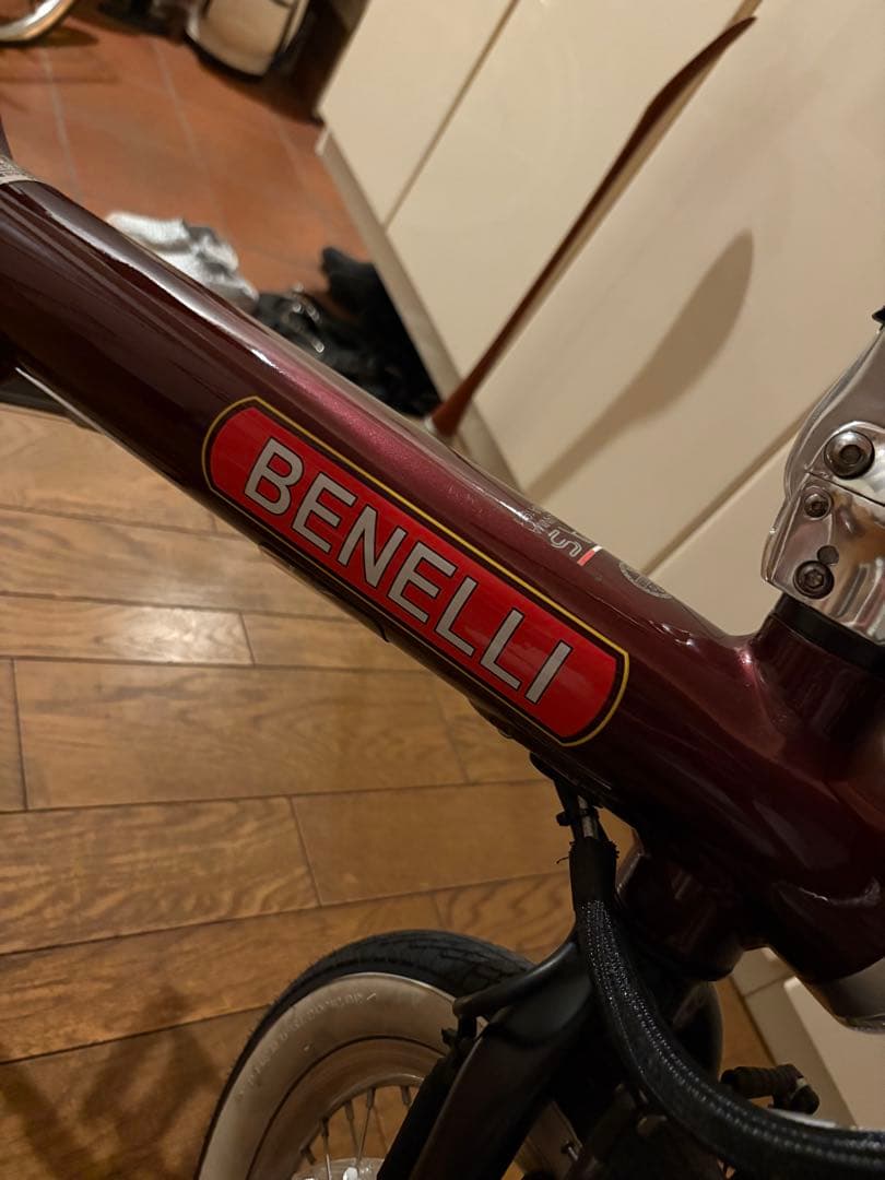 BENELLI クラッシック シティタイプ折りたたみ電動自転車