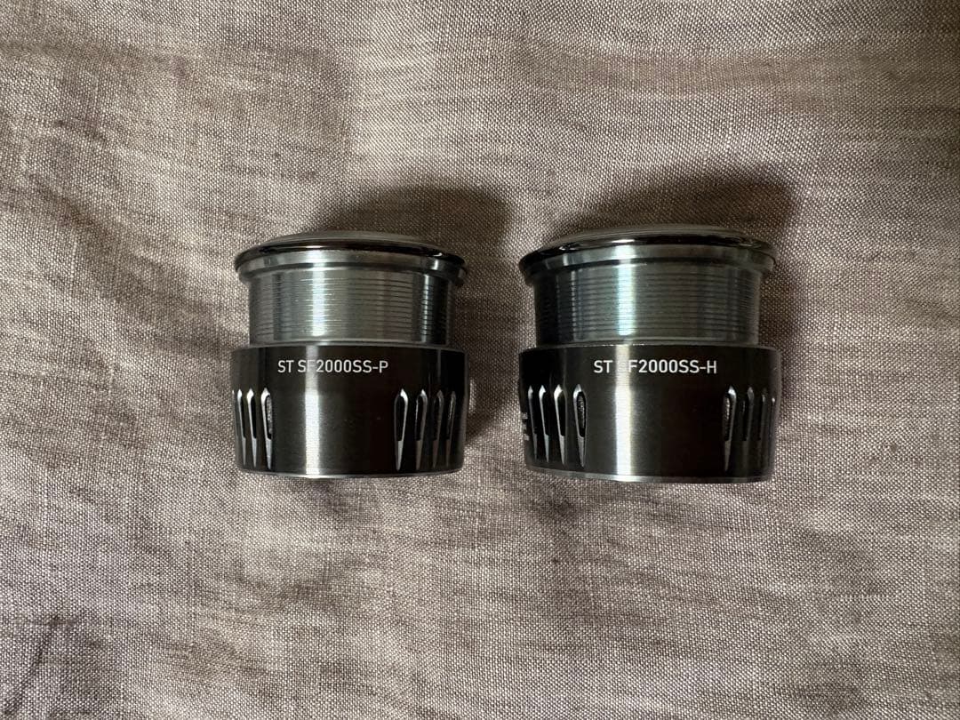 23エアリティ ST SF 2000SS-P 純正スプール 2個セット ケース付