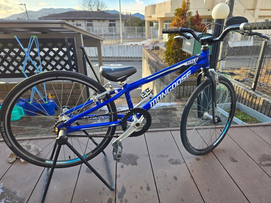 eiji　bmxレース　mon titleminiマングース