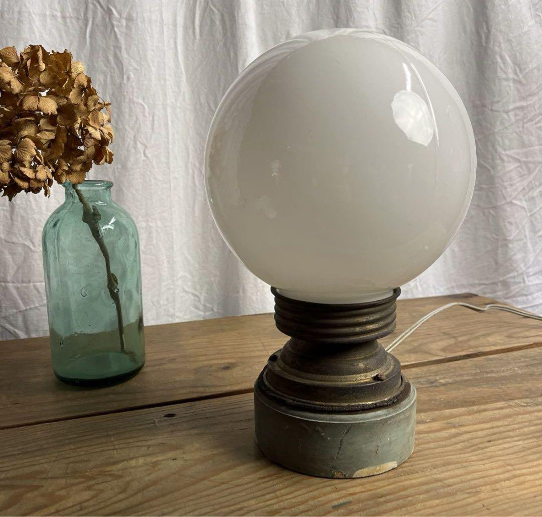 値下げ中★アンティーク古道具◾️古硝子 ミルクガラス 間接照明 テーブルランプ