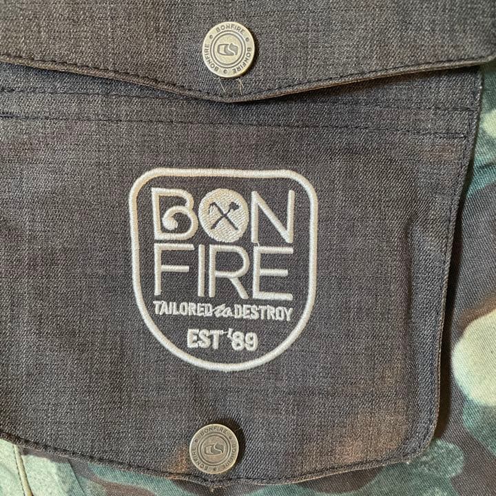 BONFIREボンファイア　スノボーウェア スキーウェア