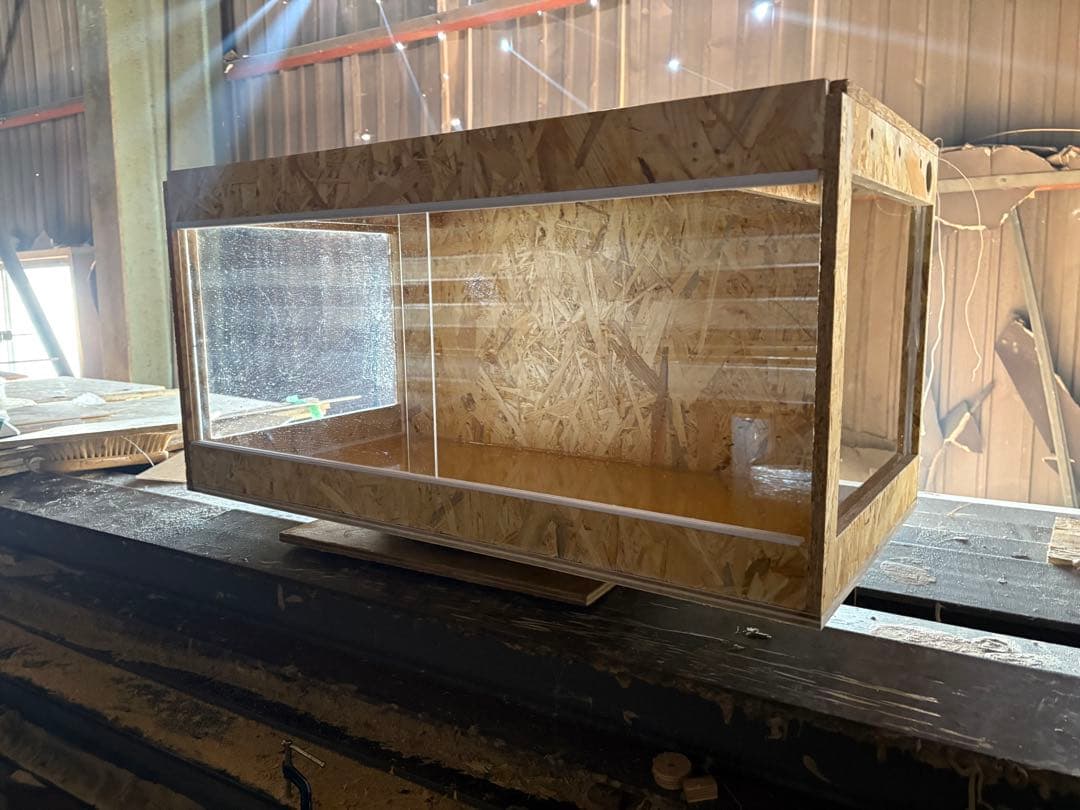 爬虫類ケージ　80×40×40 サイドアクリル仕様 飼育ケージ　ペット