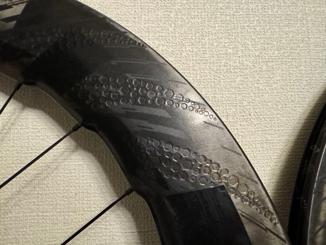 ZIPP 858 NSW DISC チューブレス