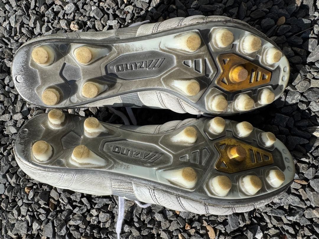 ミズノ　モナルシーダネオ　ワイド　27.5